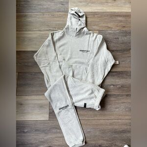 Essentials fear of god bundle